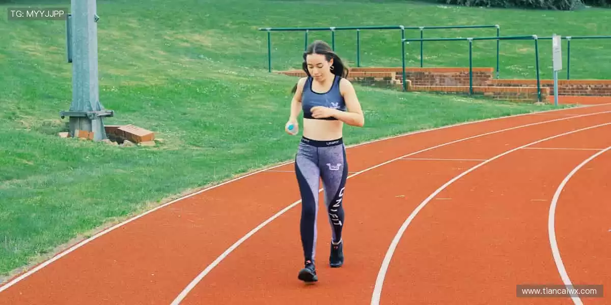 高清直播,实时弹幕,做最 in 的云观众!💻